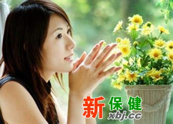吹大拇指