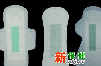 辨別黑心棉衛(wèi)生巾的方法
