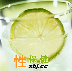 市面上有一種檸檬醋，可以養(yǎng)顏美容嗎?