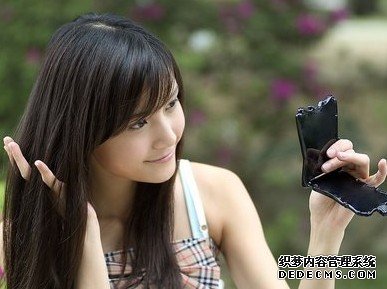 對抗頭發油膩的方法