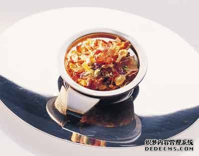 美胸茶飲 讓你不再平庸！